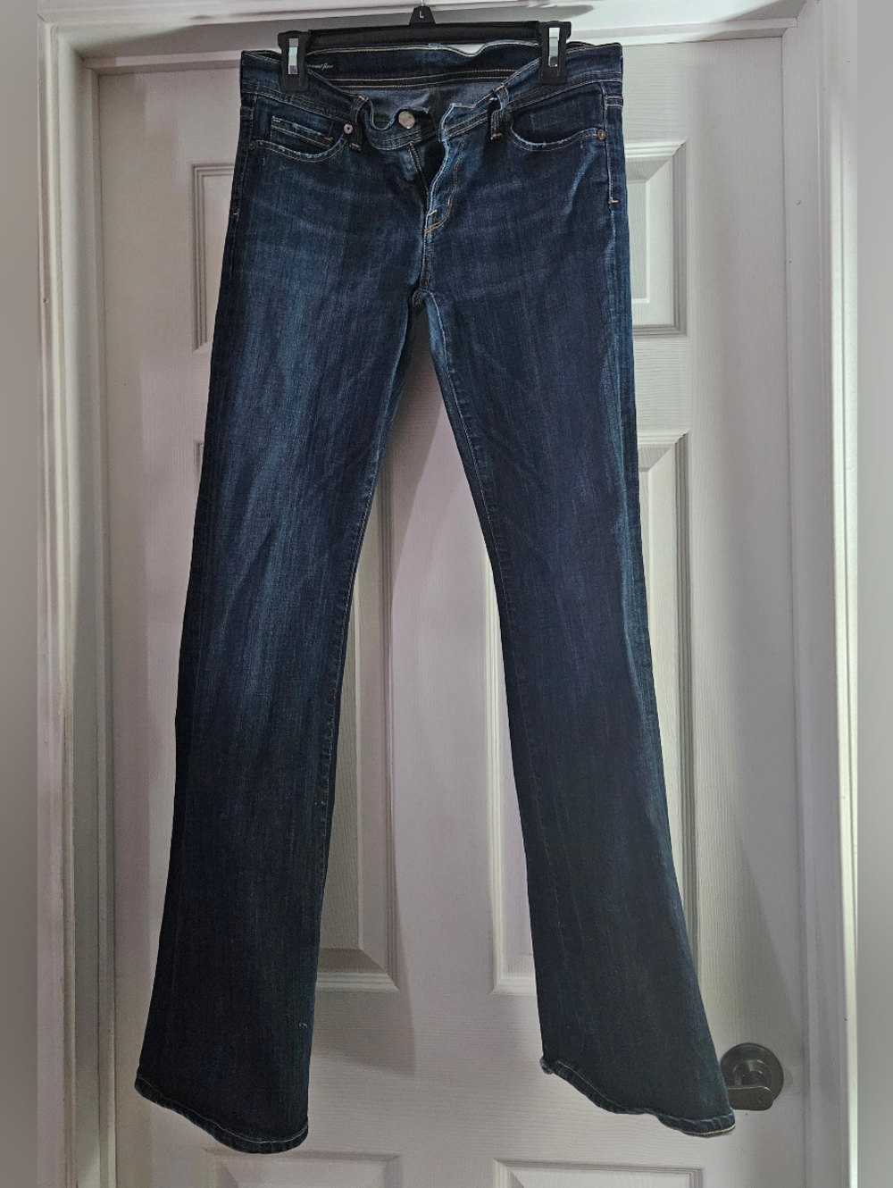 Citizens of Humanity Jeans are a size 29.